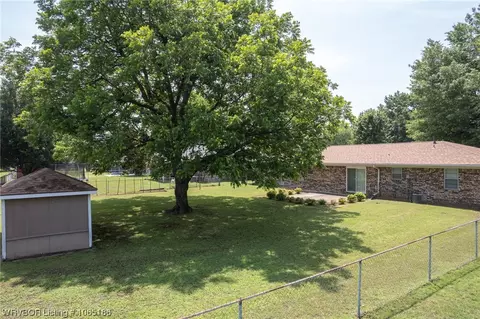 8001 Clover Dr, Fort Smith, AR 72908 photo 18