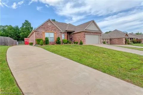 178 Pine St, Greenwood, AR 72936 photo 3