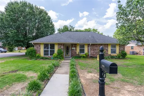 6420 Carthage St, Fort Smith, AR 72903