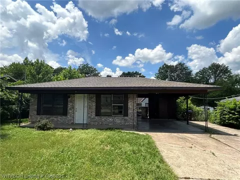25 Sylvan Hls, Fort Smith, AR 72904