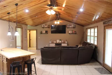 502 Floren Ln, Scranton, AR 72863 photo 5