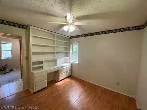 8246 Red Oak Dr, Ozark, AR 72949 photo 14