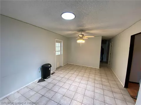 8246 Red Oak Dr, Ozark, AR 72949 photo 4