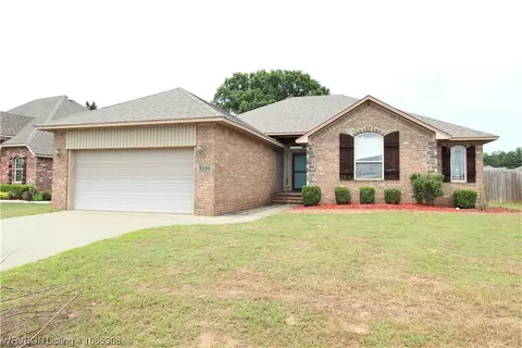 1220 Big Oak Dr, Alma, AR 72921