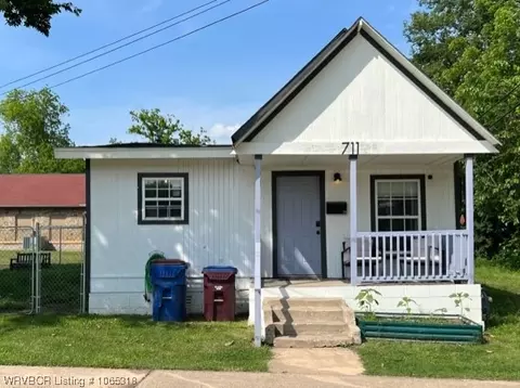711 N I St, Fort Smith, AR 72901