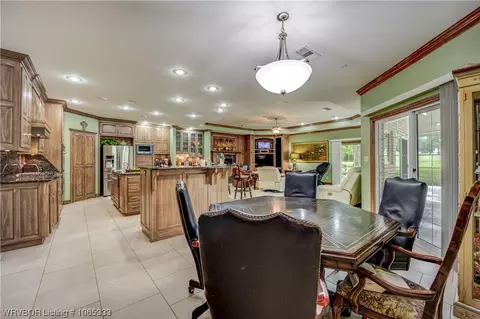 Kitchen - 5300 E Valley Rd, Fort Smith, AR 72903 photo 1 of 6