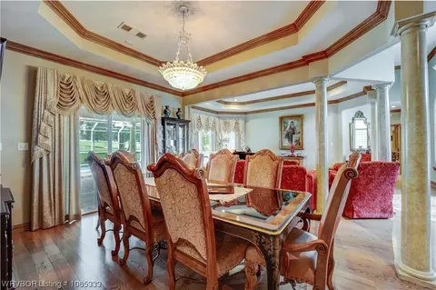 Dining - 5300 E Valley Rd, Fort Smith, AR 72903 photo 2 of 2
