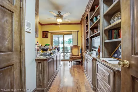 Kitchen - 5300 E Valley Rd, Fort Smith, AR 72903 photo 6 of 6