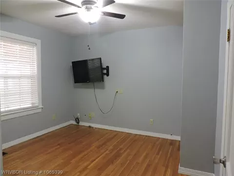 4215 S 21st St, Fort Smith, AR 72901 photo 9