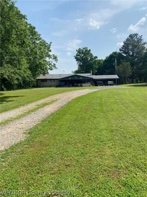 2801 Witteville Dr, Poteau, OK 74953