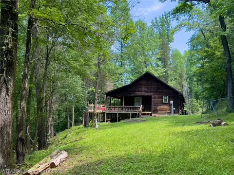 13743 Highway 59, Cedarville, AR 72932