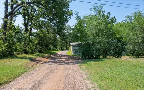 255 Gerald Holt, Hackett, AR 72937 photo 16