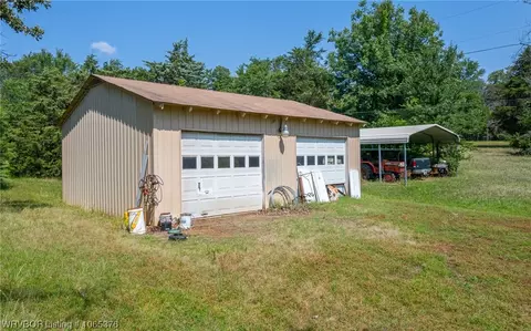 255 Gerald Holt, Hackett, AR 72937 photo 4