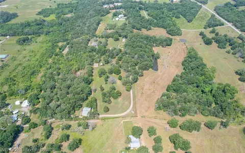 255 Gerald Holt, Hackett, AR 72937 photo 11