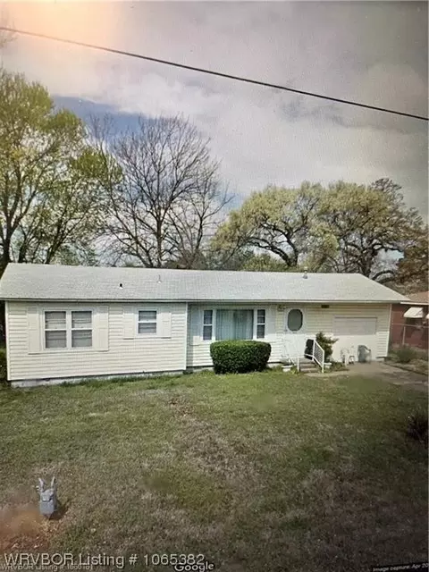 3907 57th St, Fort Smith, AR 72904