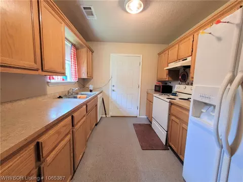 2301 N 28th St, Fort Smith, AR 72904 photo 5