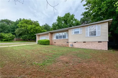 1701 S Boston St, Fort Smith, AR 72901 photo 2
