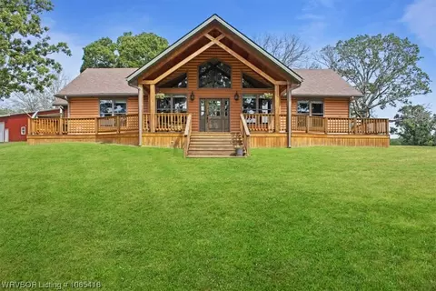 23497 250th Ave, Panama, OK 74951