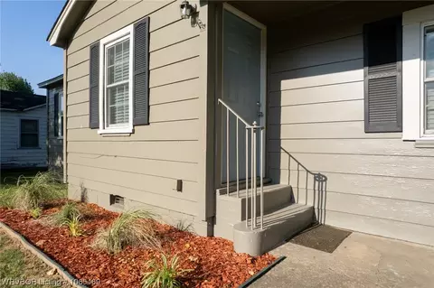 1920 Churchill Rd, Fort Smith, AR 72904 photo 9