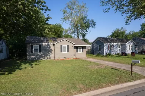 1920 Churchill Rd, Fort Smith, AR 72904 photo 2
