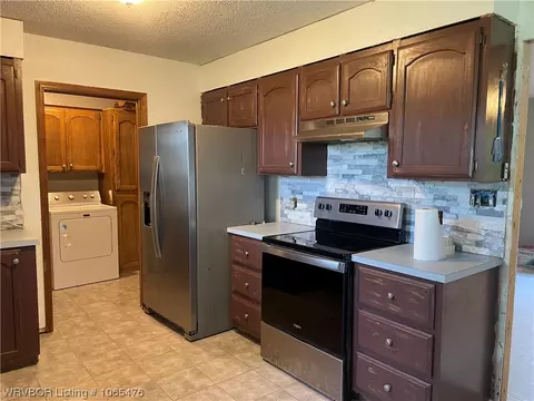 211 Cherry St, Panama, OK 74951 photo 5