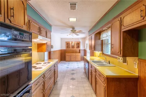 8001 Adam Dr, Fort Smith, AR 72903 photo 6