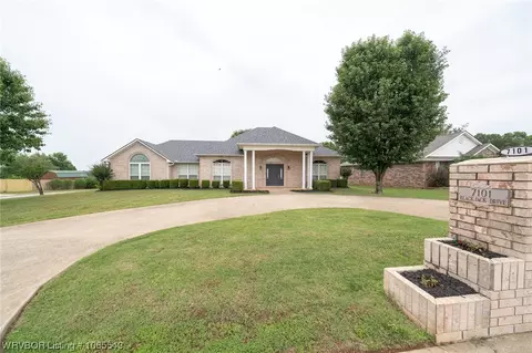 7101 Blackjack Dr, Fort Smith, AR 72916