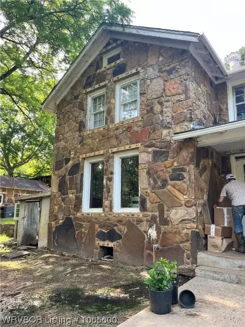 4428 Jack Creek Rd, Booneville, AR 72927