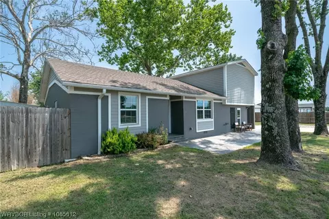 28 Lighthouse Dr, Alma, AR 72921 photo 2