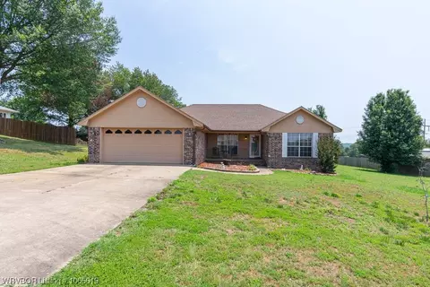 3220 32nd Ter, Van Buren, AR 72956