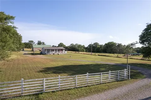 106312 S 4670 Rd, Sallisaw, OK 74955