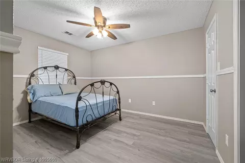 410 S Vine St, Hackett, AR 72937 photo 18