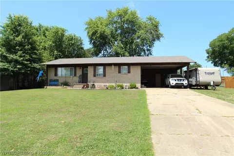 13 Alpine Dr, Van Buren, AR 72956
