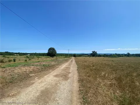 0000 Mathis, Ozark, AR 72949