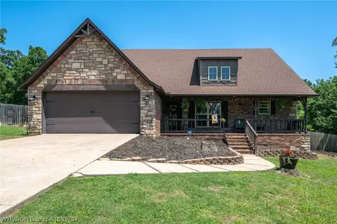 300 Fine Ranch Dr, Alma, AR 72921