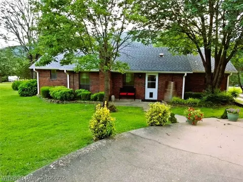 30335 Mountain View Rd, Poteau, OK 74953