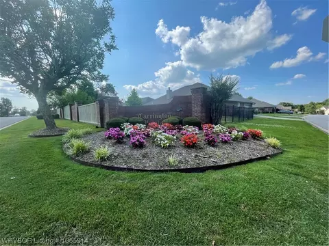 2801 Carrington Pointe Rd, Fort Smith, AR 72903 photo 6