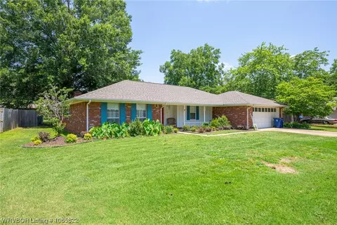 8807 Meandering Way, Fort Smith, AR 72903 photo 4