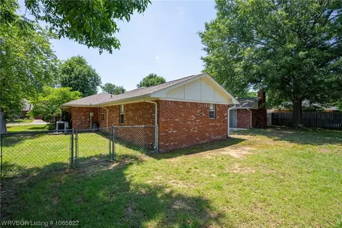 8807 Meandering Way, Fort Smith, AR 72903 photo 37