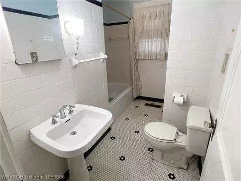2512 N C St, Fort Smith, AR 72901 photo 9