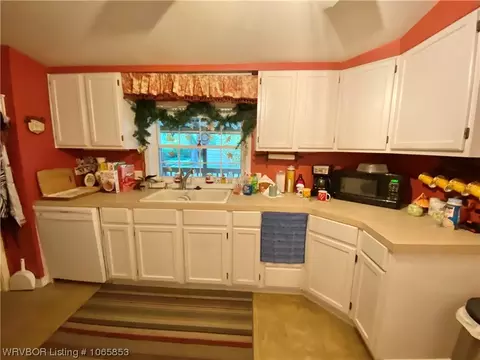 408 E Adams St, Midland, AR 72945 photo 10