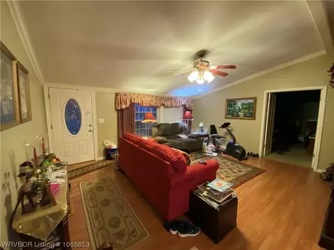 408 E Adams St, Midland, AR 72945 photo 2
