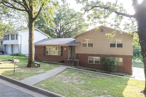 4 Mockingbird Ln, Fort Smith, AR 72901