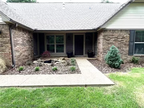 10509 Bardene St, Fort Smith, AR 72908 photo 2