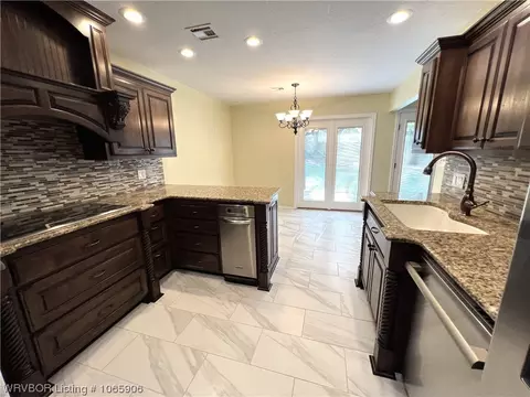 10509 Bardene St, Fort Smith, AR 72908 photo 5