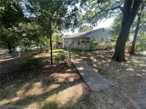 1459 37th St, Fort Smith, AR 72904