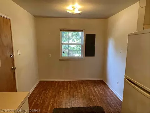1459 37th St, Fort Smith, AR 72904 photo 8