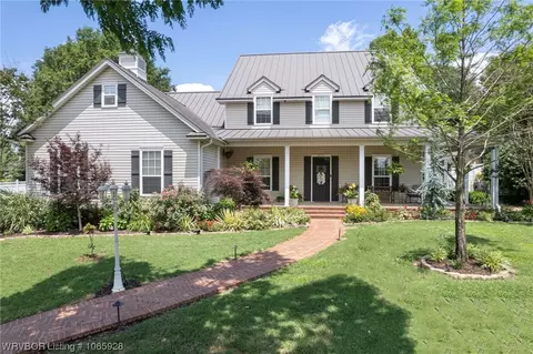 3712 Pebble Ct, Fort Smith, AR 72903