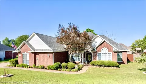 11915 Fieldstone Dr, Fort Smith, AR 72916