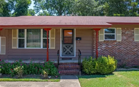 205 N 5th St, Paris, AR 72855 photo 4